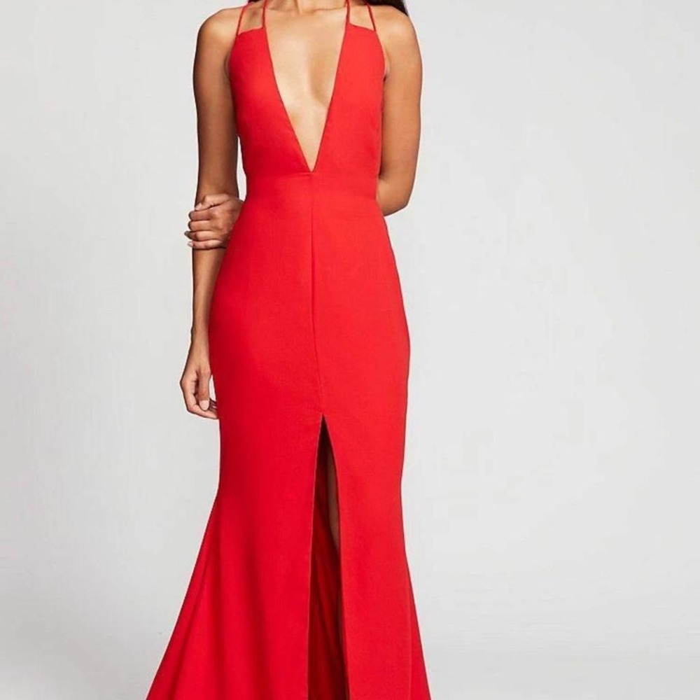 NWT Fame and Partners Red Plunging V-Neck Maxi Gown Crisscross Back Slit Size 0